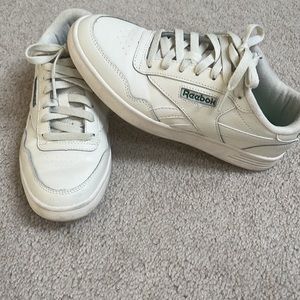 Reebok Club C 85 Sneakers: size 7